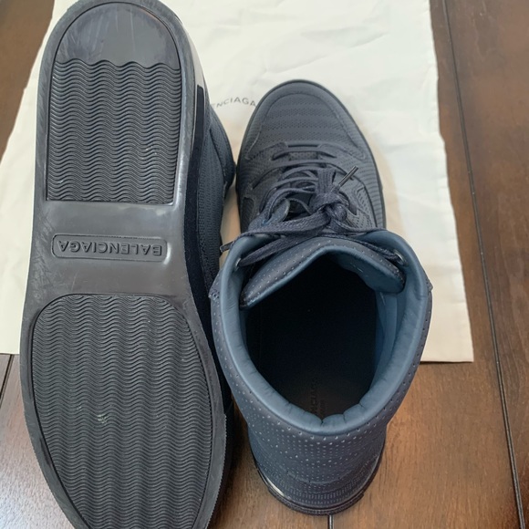 Balenciaga Sneakers - Picture 4 of 8